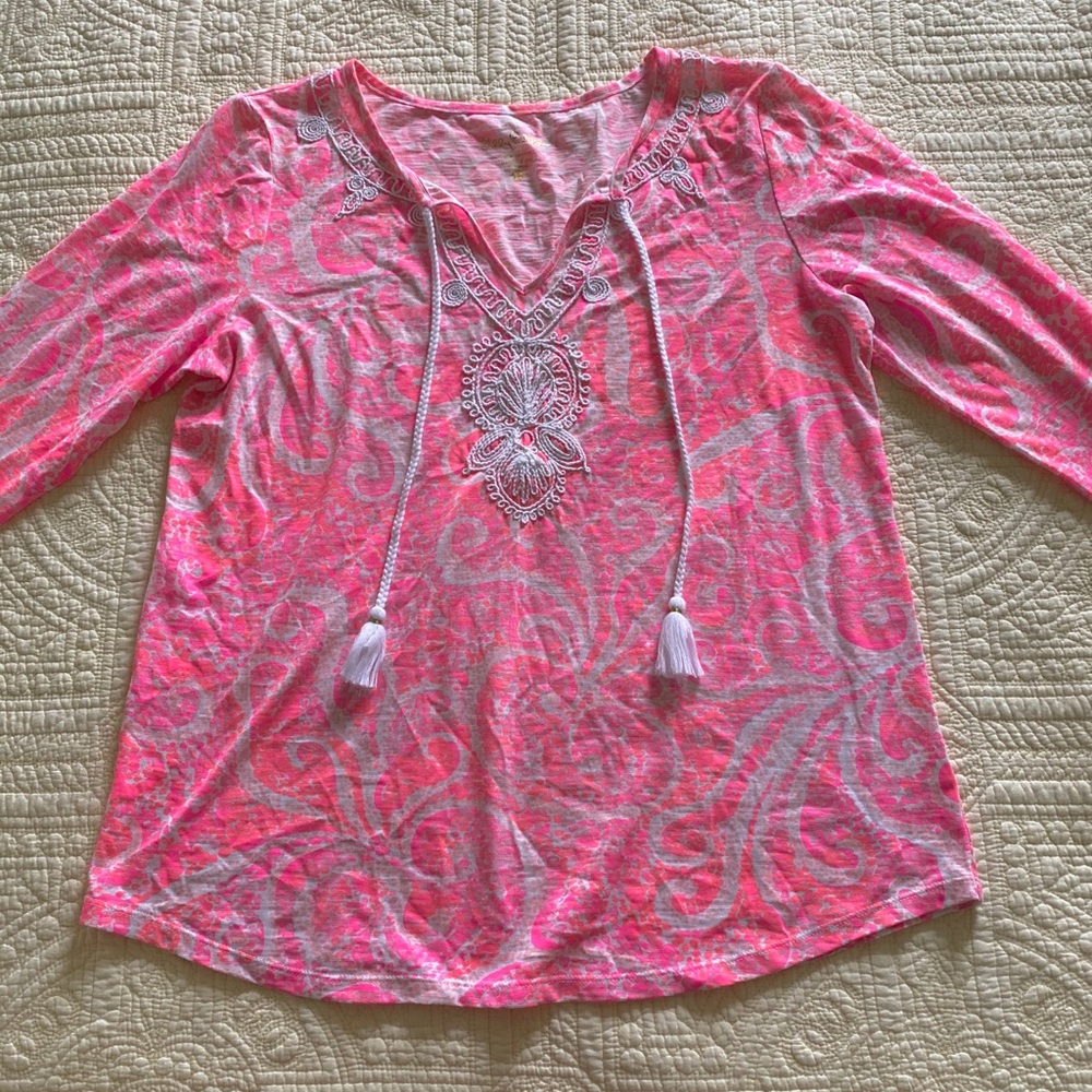 Lilly Pulitzer GUC SIZE M tassel top